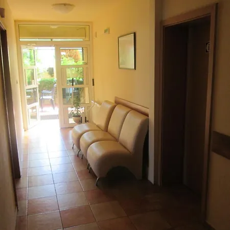 Guest house Yug